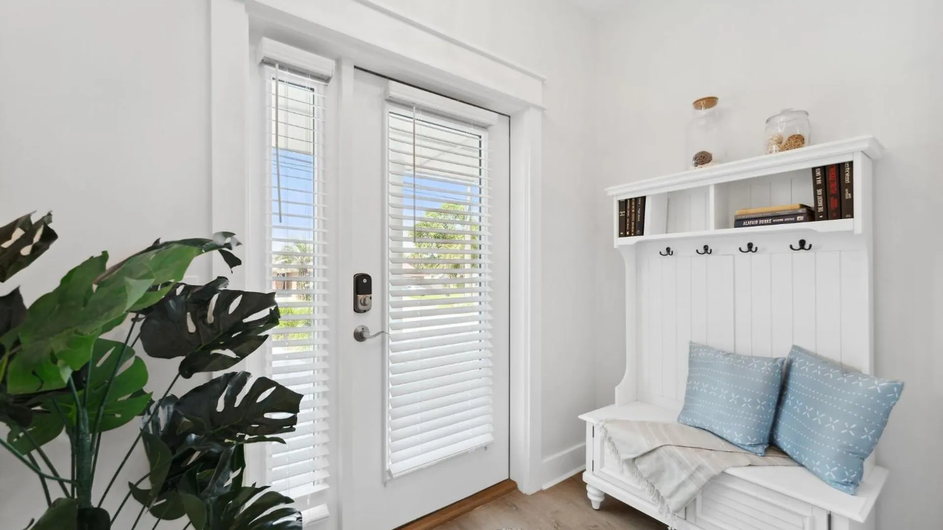 Grand Retreat I! 4Br 5Ba Sleeps 15! Private Pool! Luxury And Comfort Await! Panama City Beach
